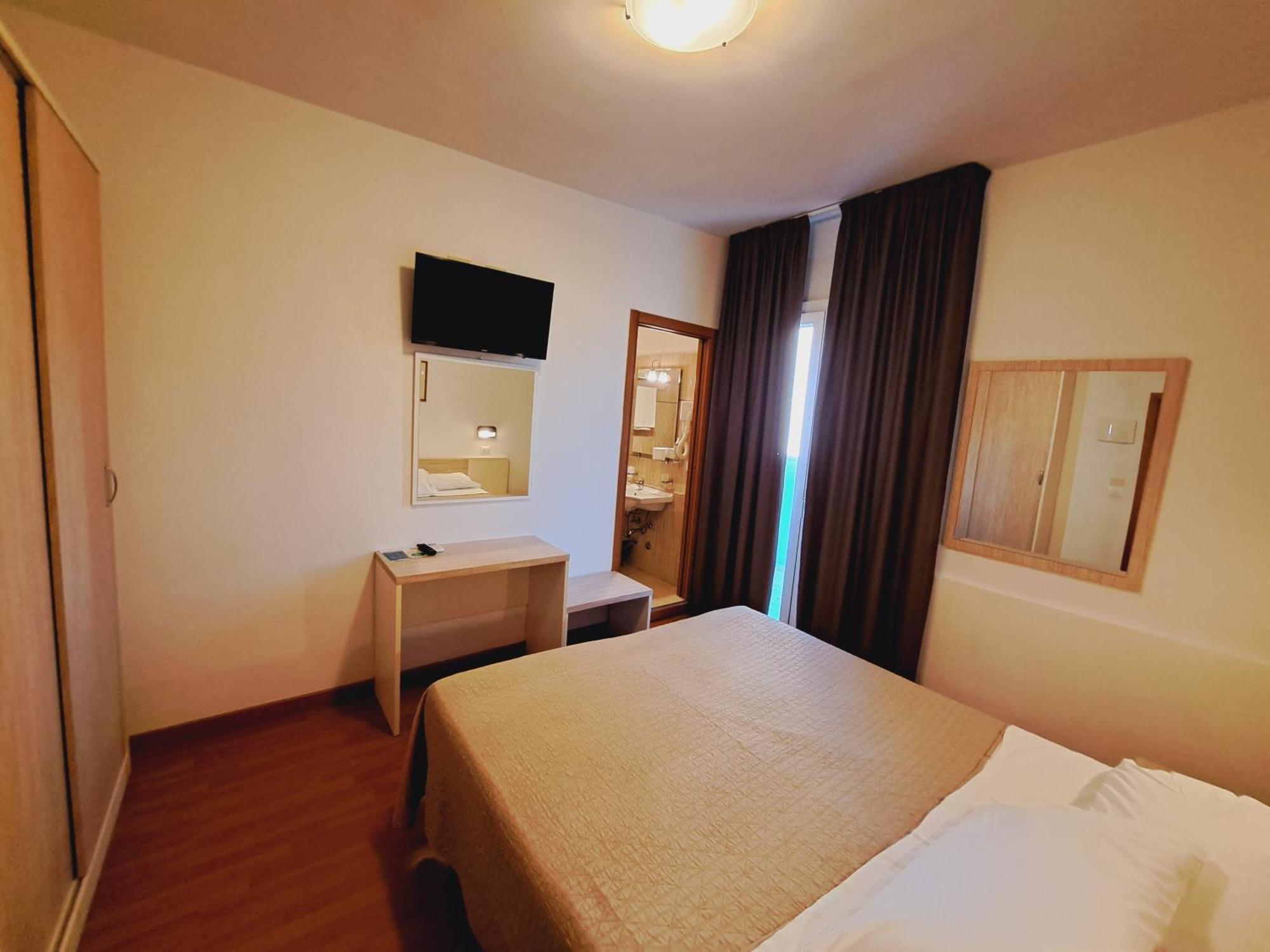Hotel Butterfly Wellness & Spa Rimini Eksteriør billede