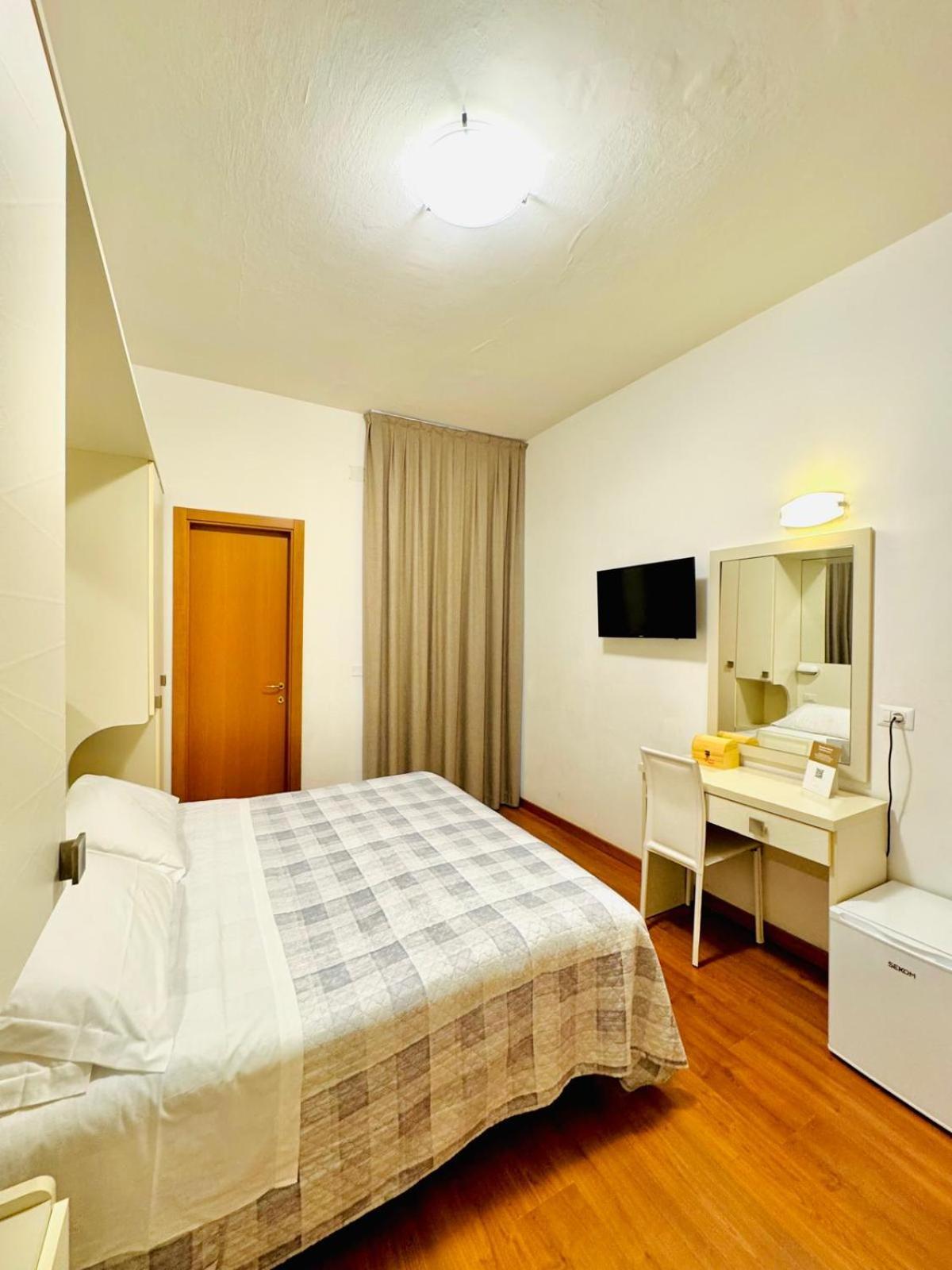 Hotel Butterfly Wellness & Spa Rimini Eksteriør billede